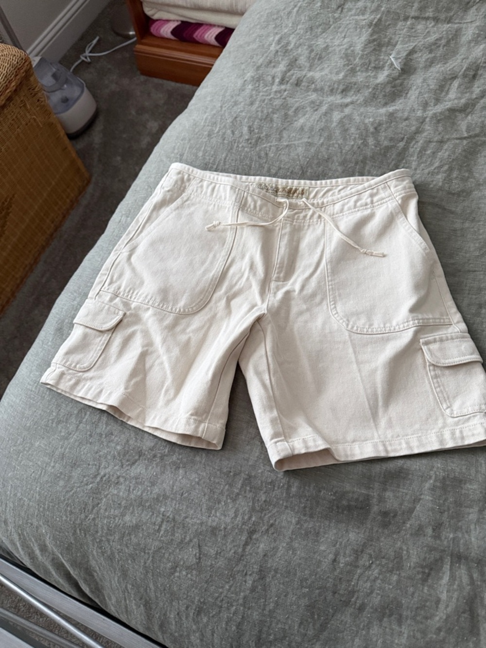 Cabela's Cream Women's Cargo Shorts with Drawstring Waist